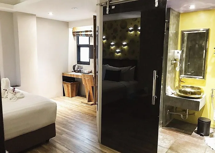 Aspira D'andora Sukhumvit 16 - Asoke Hotel 3*